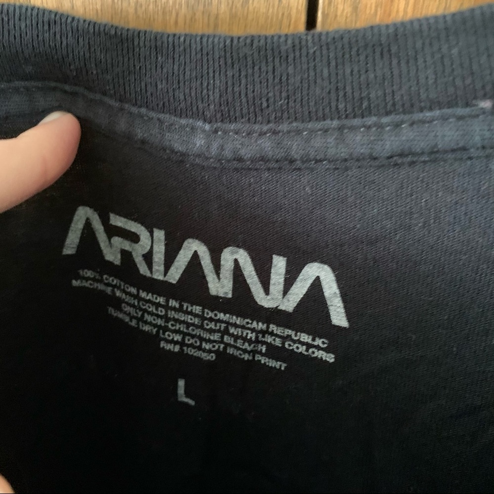 Ariana Grande Swt Lollapalooza Tee View 2